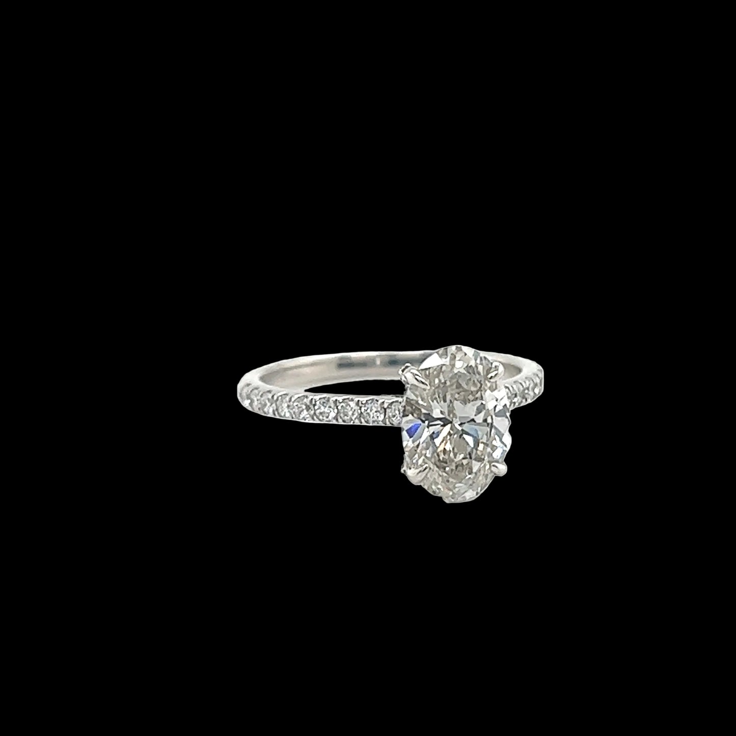 Oval-Cut Lab Diamond Claw Prong Ring