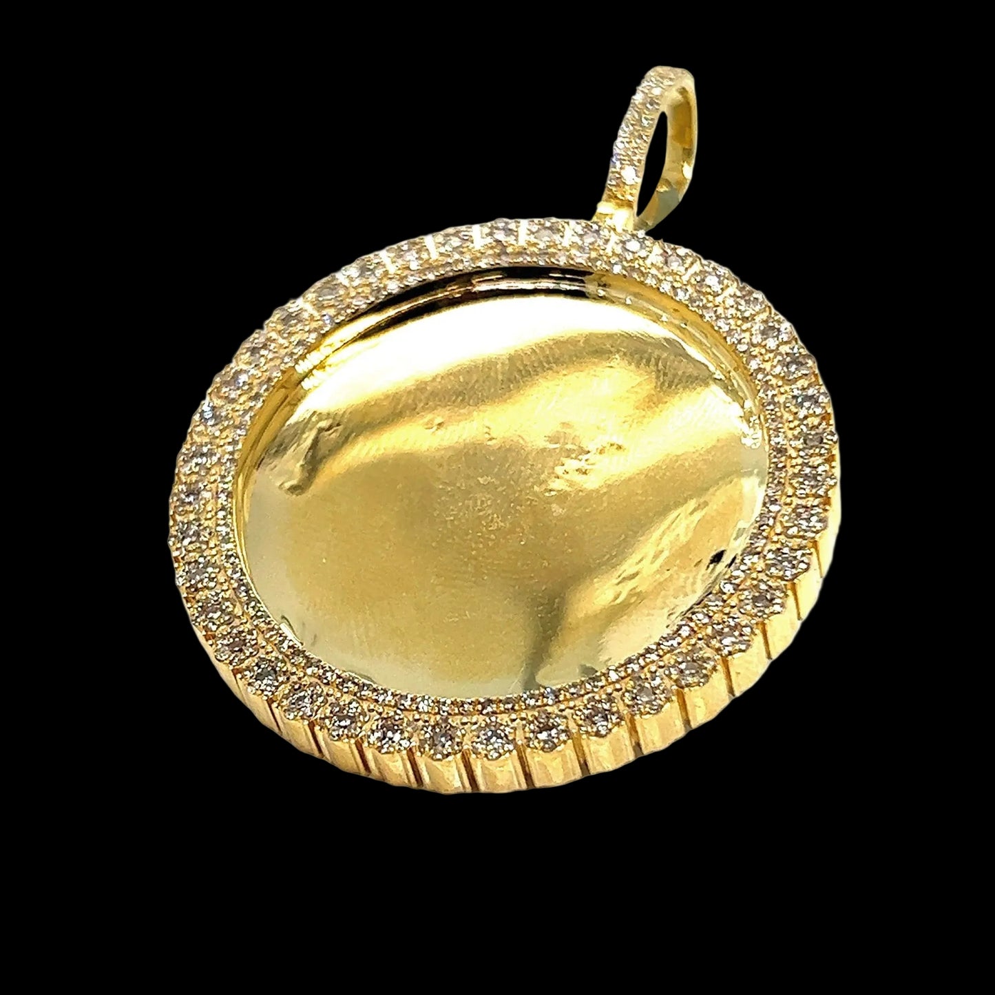 Flower Set Diamond Photo Pendant