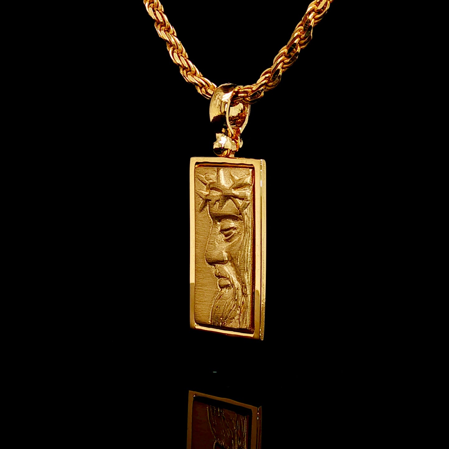 Solid 18KT Volto di Cristo Pendant