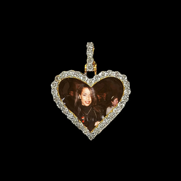 Single Row Diamond Photo Pendant