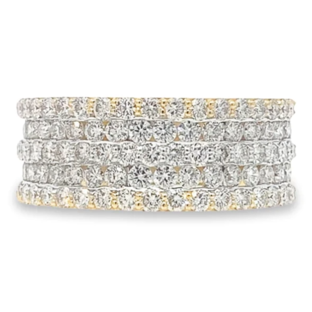 Lined Round Brilliant Diamond Ring