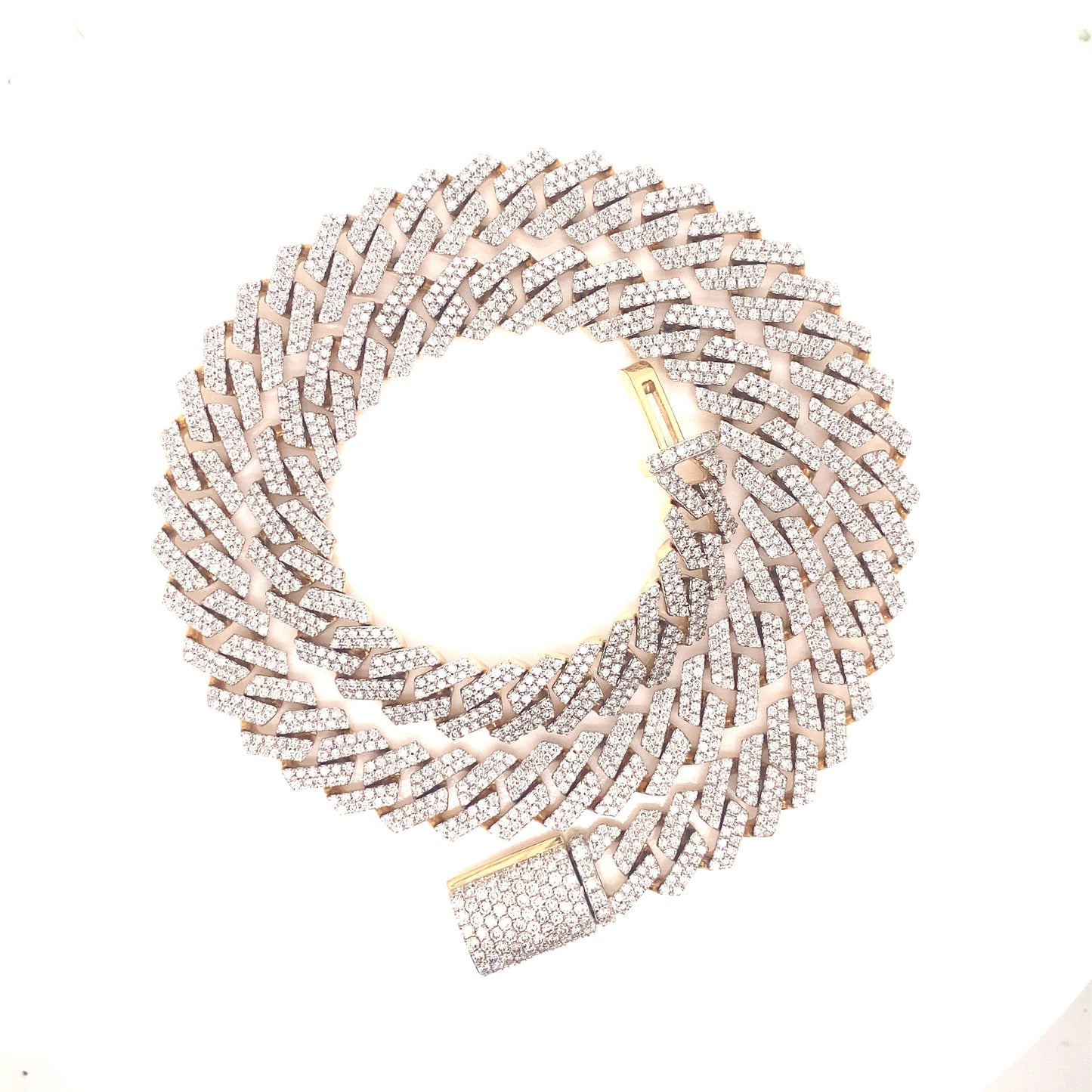 Elegant Mens Diamond Cuban Link Chain in 14k Gold