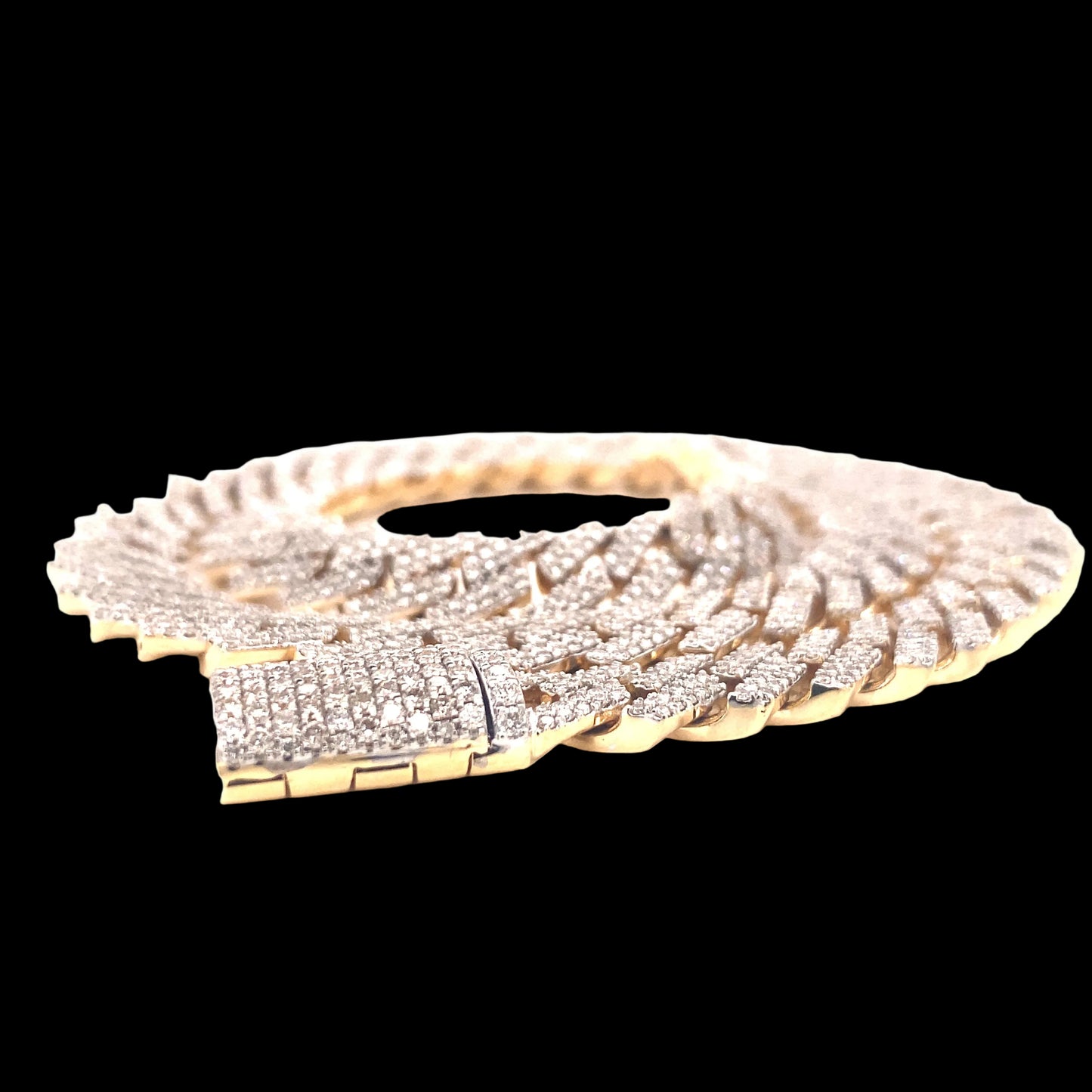 Elegant Mens Diamond Cuban Link Chain in 14k Gold