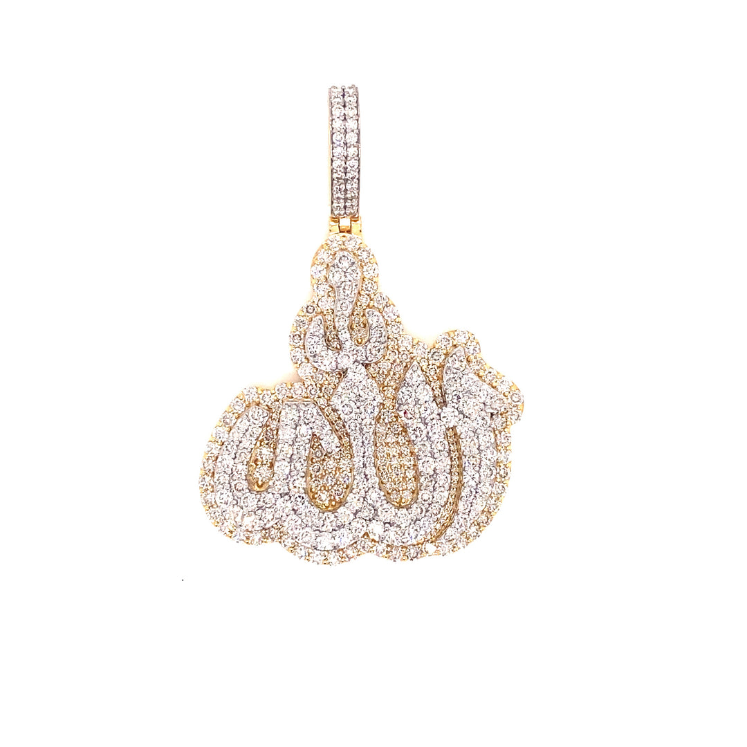Allah diamond pendant in yellow gold.