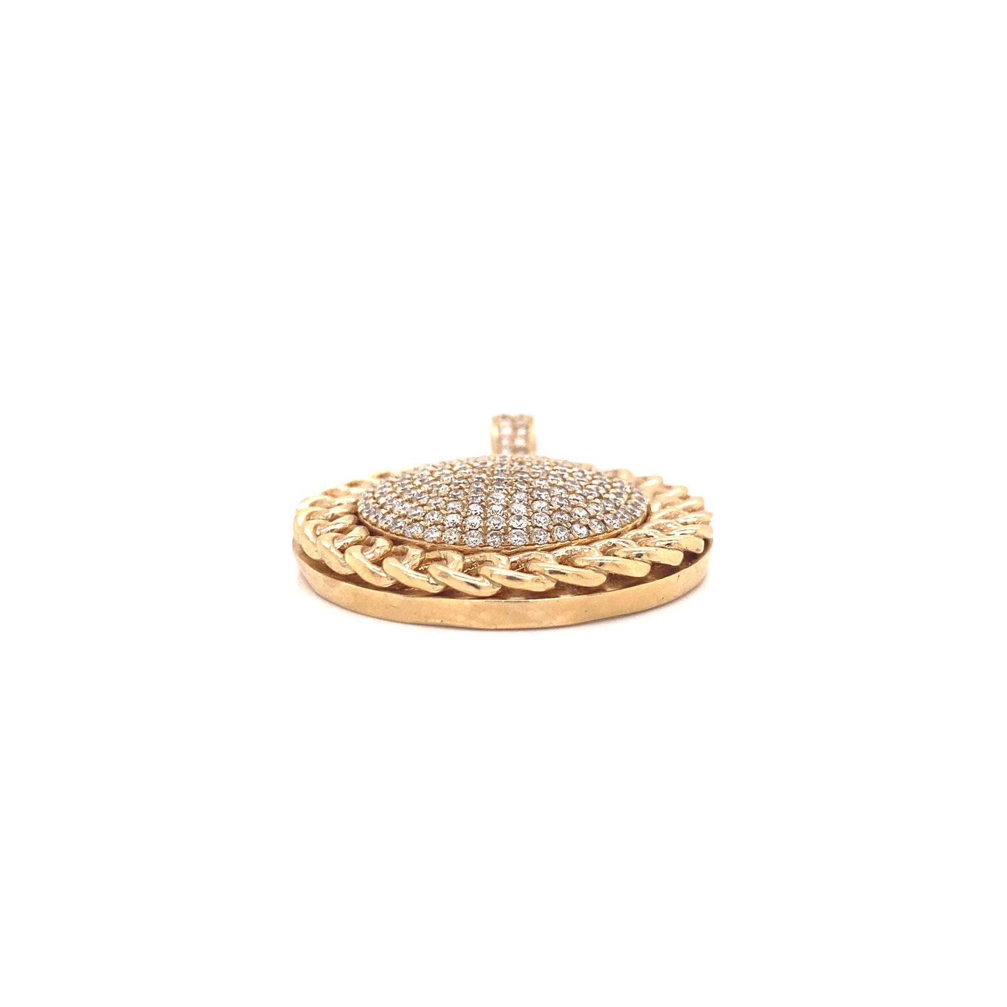 Cuban link inspired yellow gold and diamond pendant.