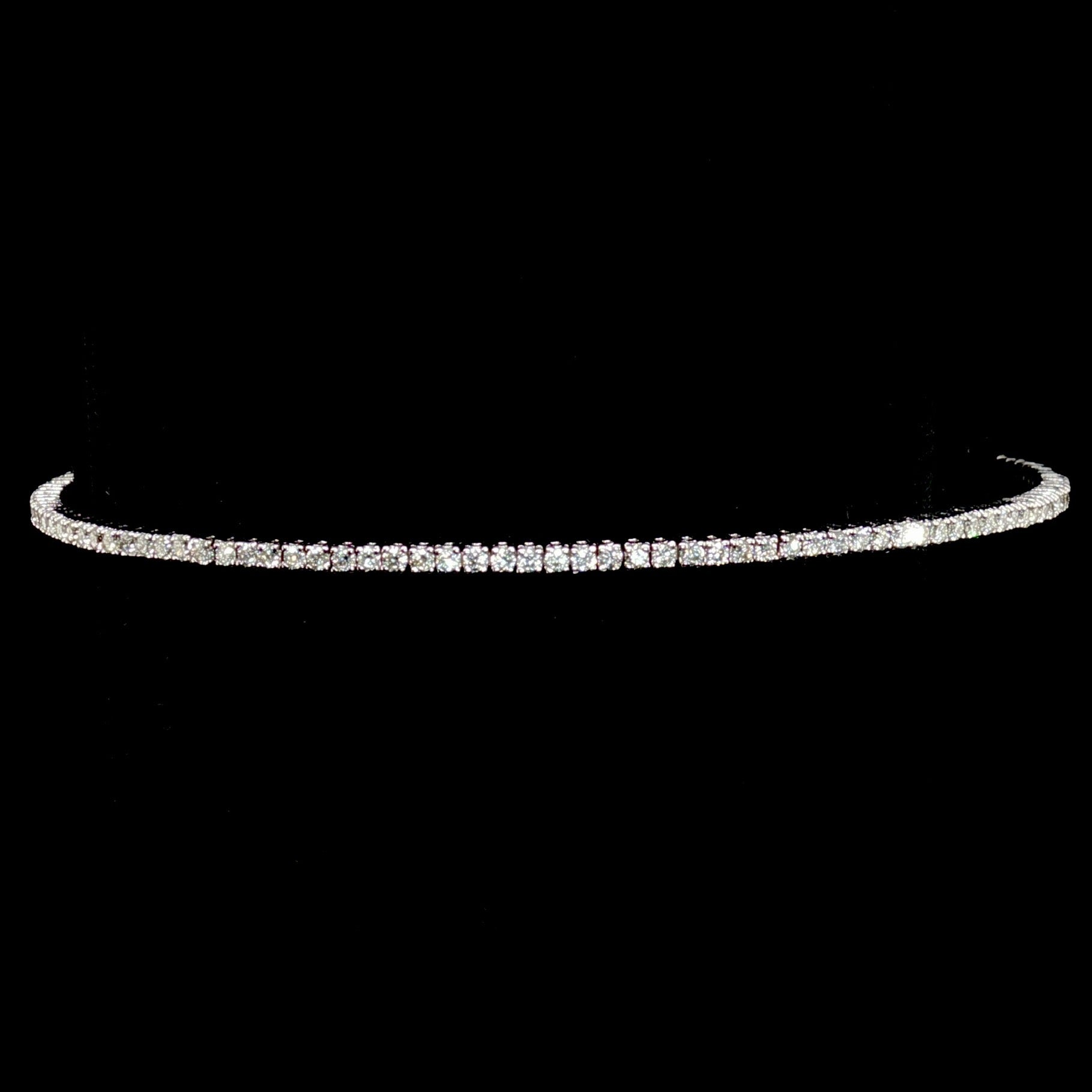 Natural 15 pt 360 Flexible Tennis Bangle