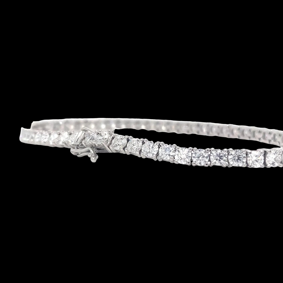 Lab Diamond Tennis Bracelet 11 Pointer