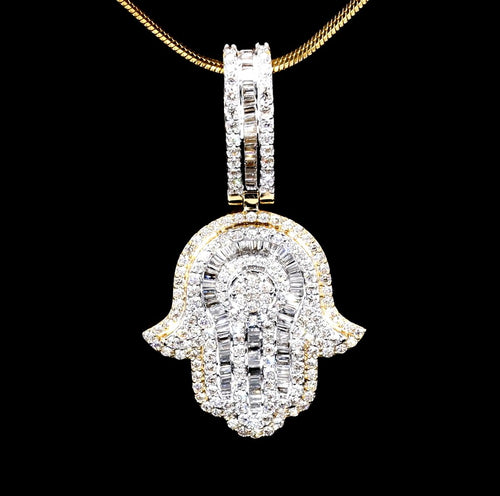 14K Gold  Diamond Hamsa Pendant