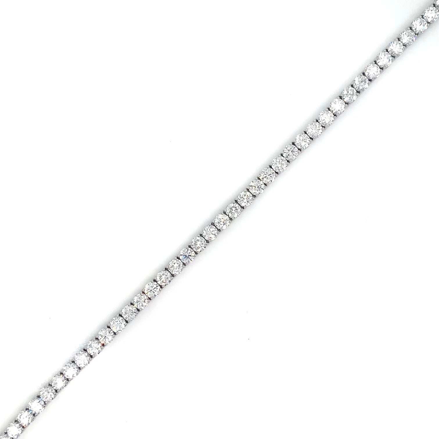 20 Pointer Lab Diamond Tennis Bracelet