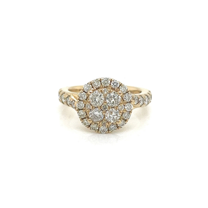 Round Halo Diamond Ring