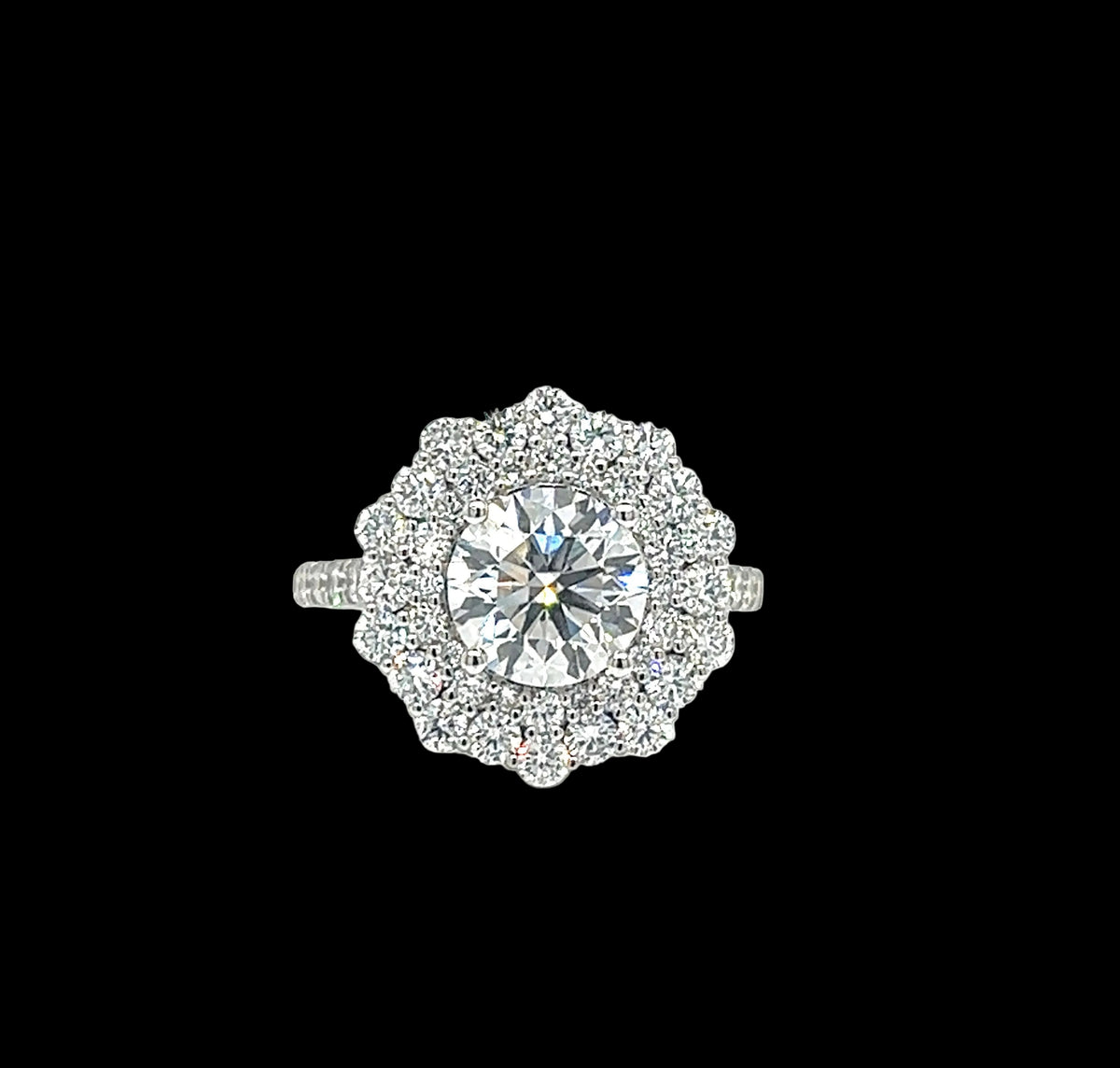 Round Brilliant-Cut Lab Diamond Flower Ring
