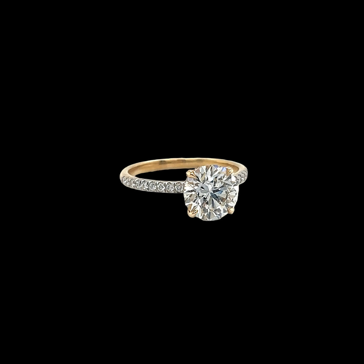 Round-Cut Lab Diamond Claw Prong Ring