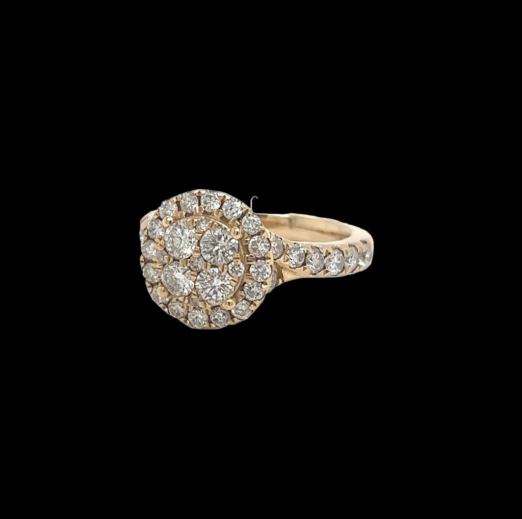 Round Halo Diamond Ring