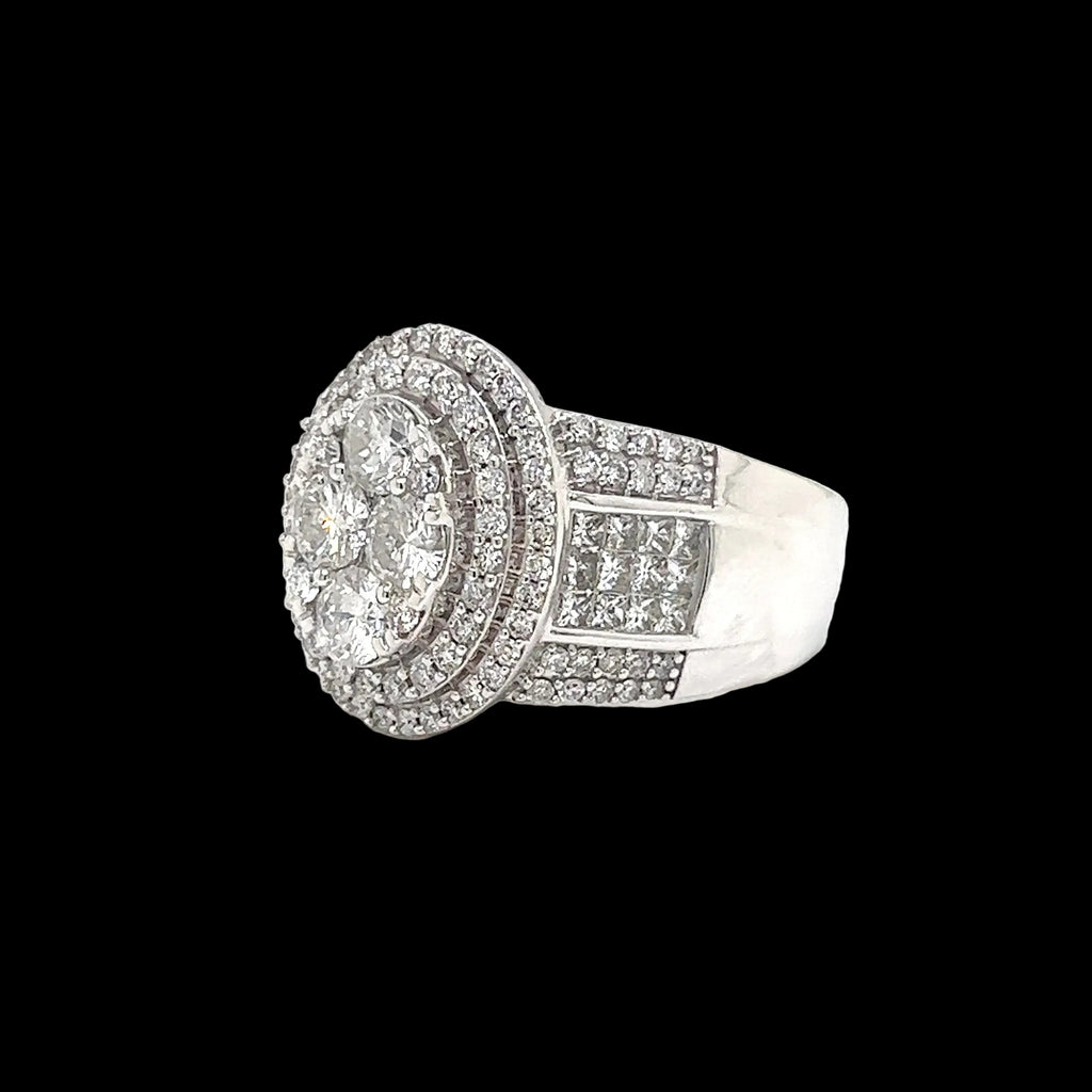 Round Brilliant and Princess Cut Double Halo Ring