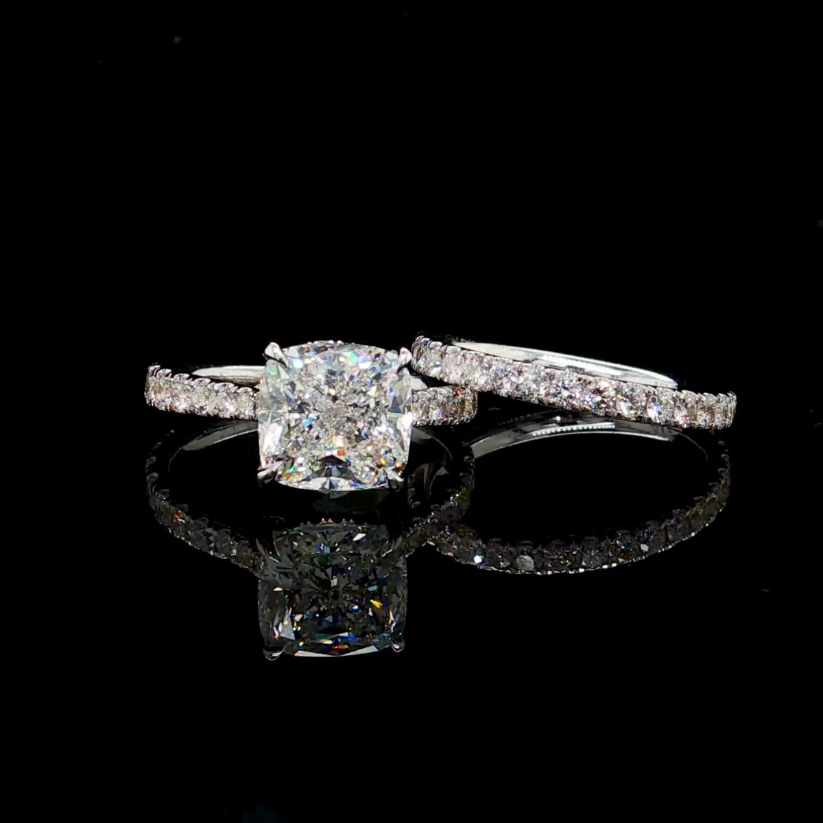 Cushion Cut Diamond Halo Engagement Ring