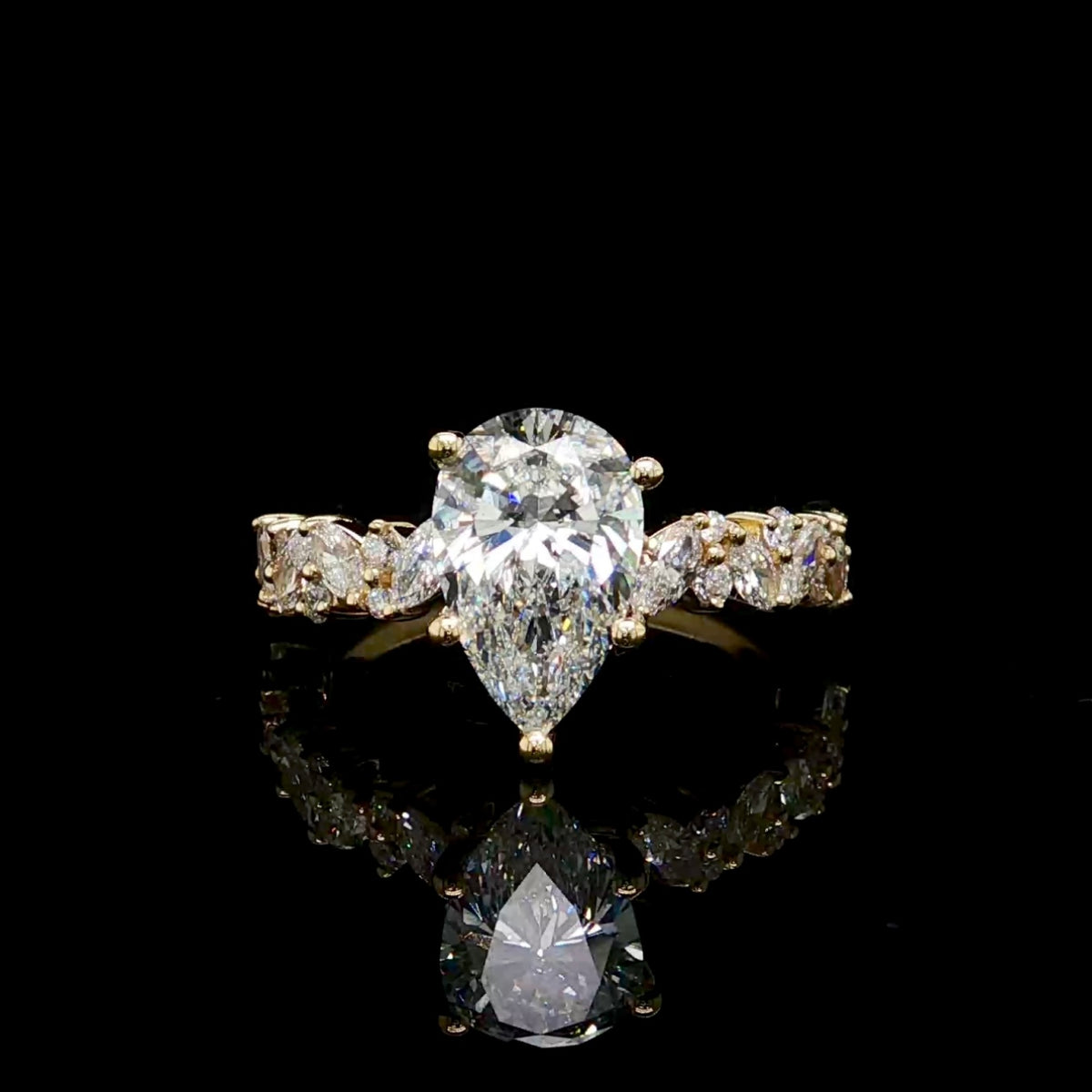Diamond Pear Cut Engagement Ring