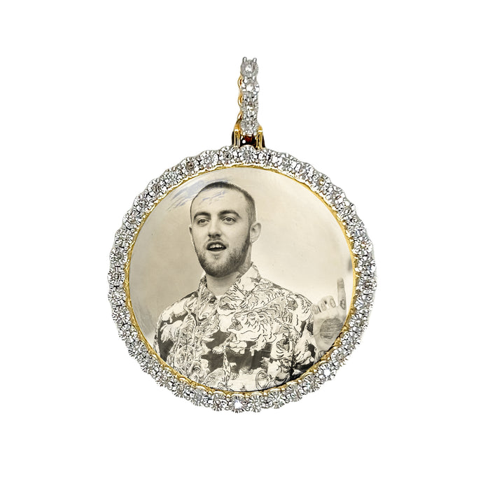 Single Row Diamond Circle Photo Pendant