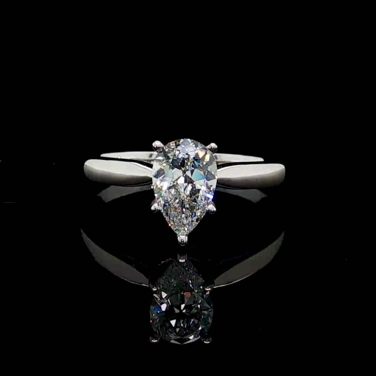 1CT Pear Cut Solitaire Diamond Engagement Ring