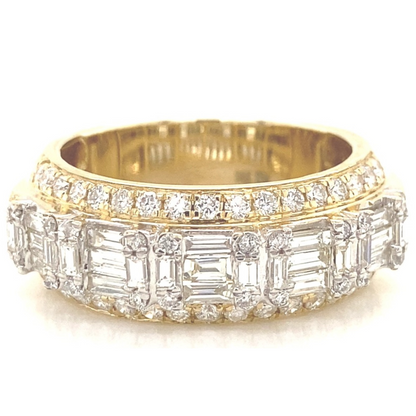 Elegant Baguette Diamond Band in 14k Gold