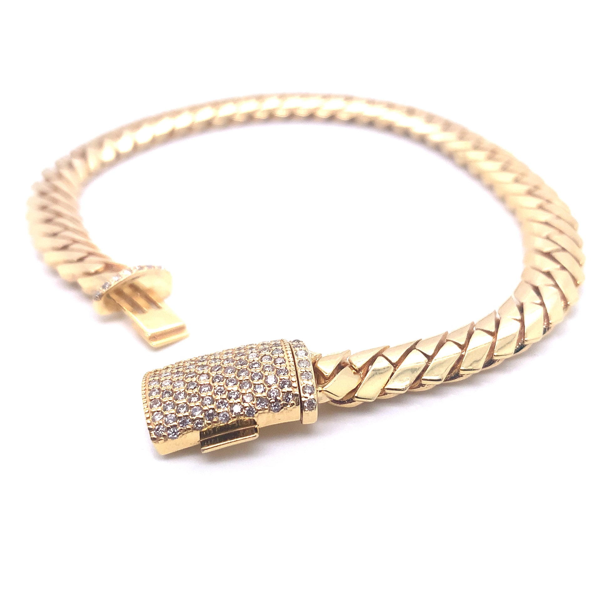 Tight Cuban Link Bracelet