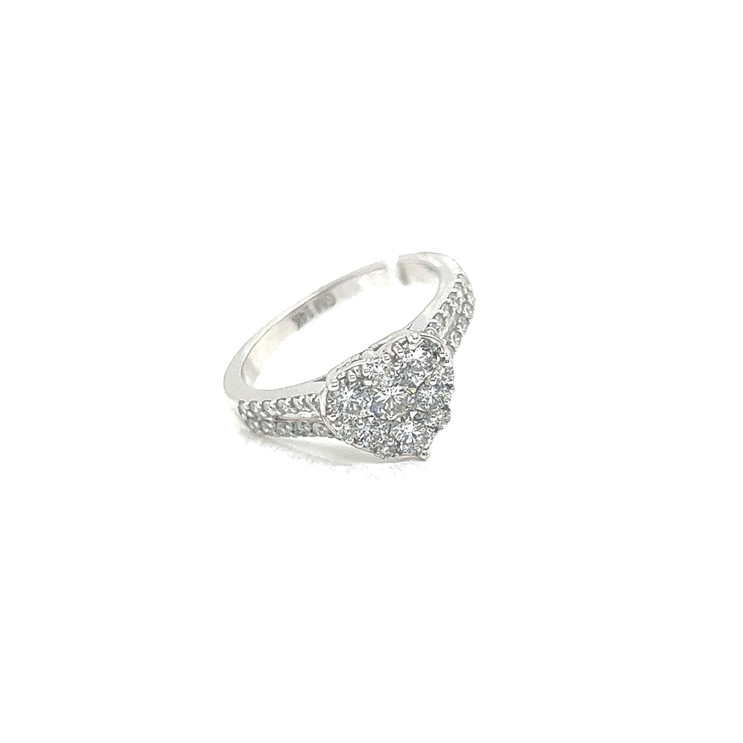 1.5CT Heart-Set Diamond Ring