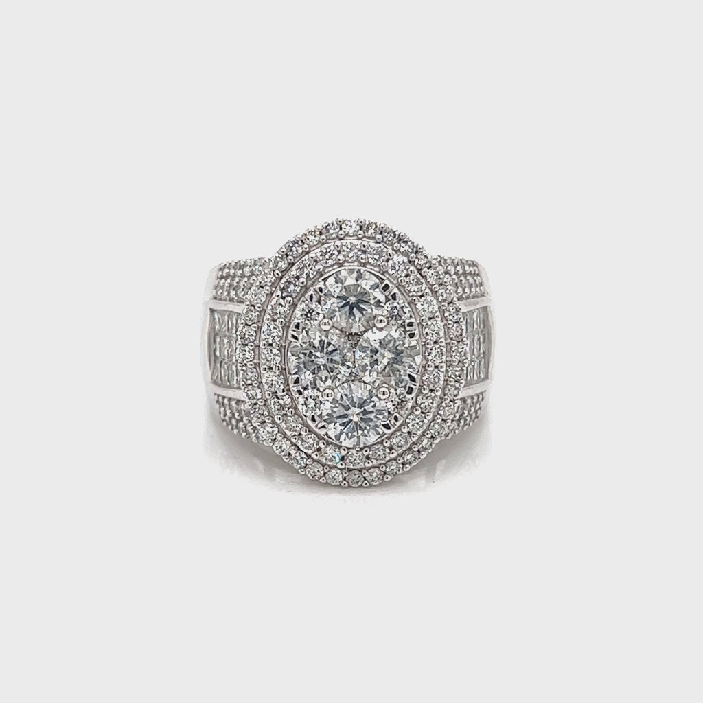 Round Brilliant and Princess Cut Double Halo Ring