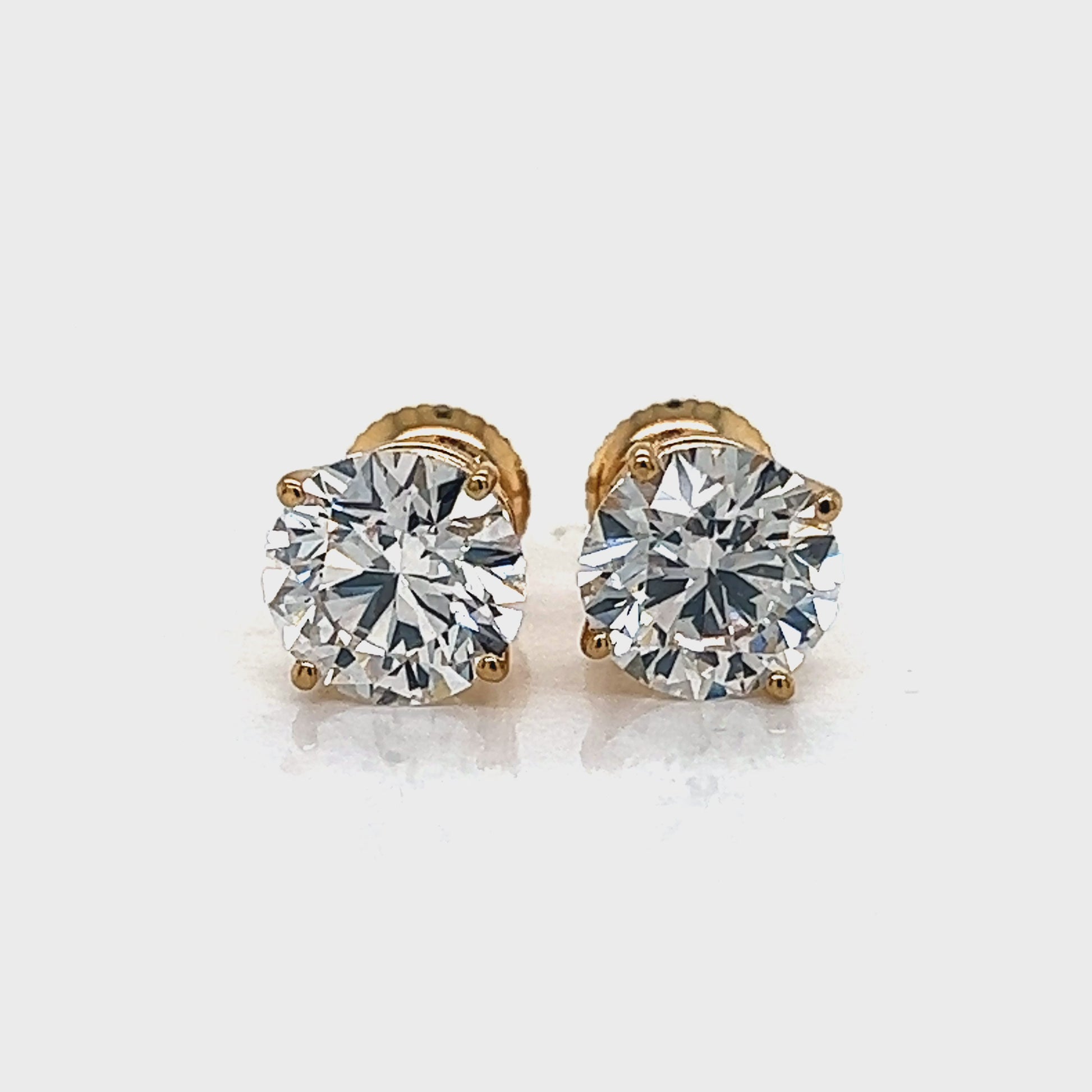 4CT Diamond Stud Earrings