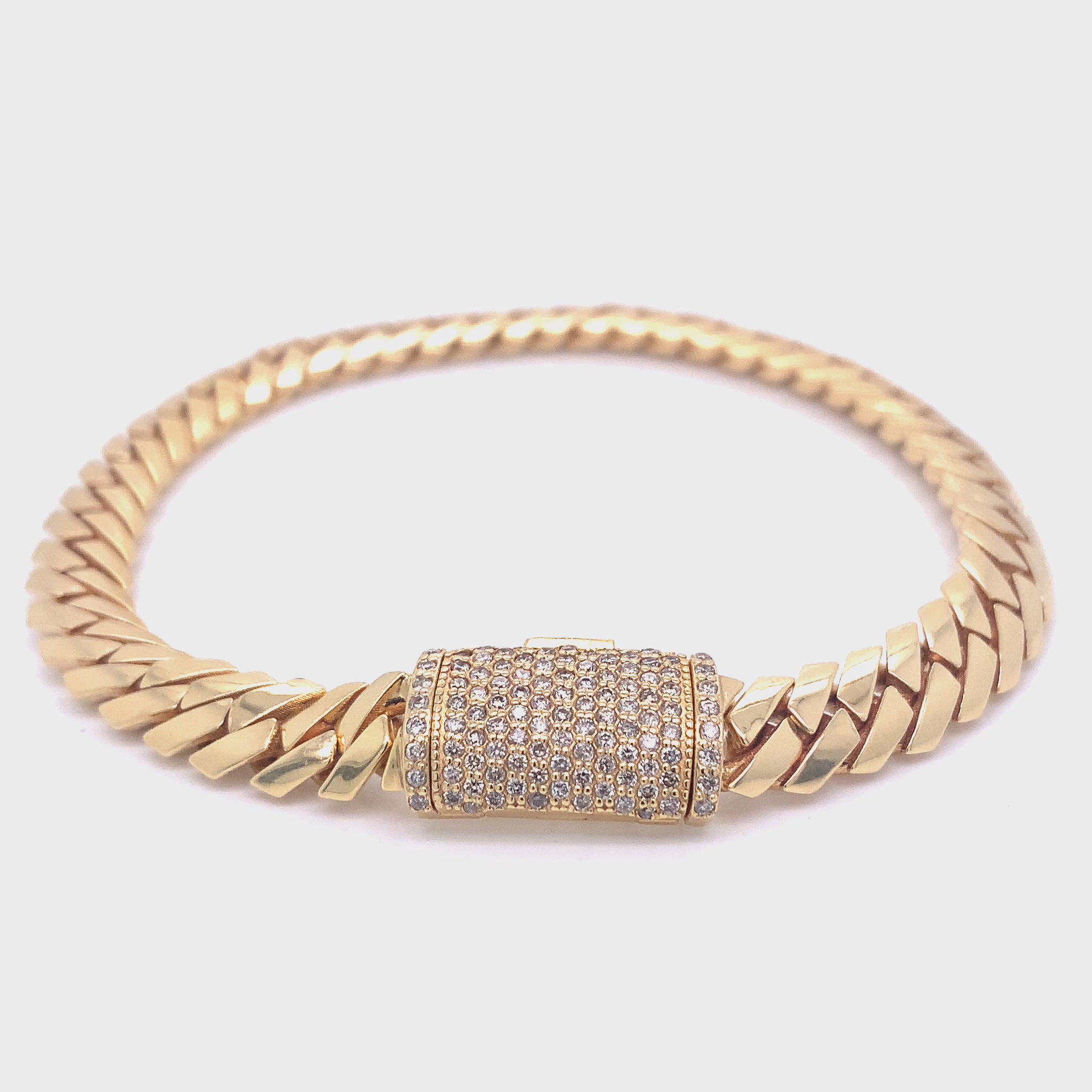 Tight Cuban Link Bracelet