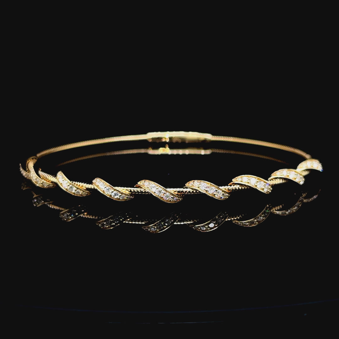 Twist Diamond Bangle in 14KT