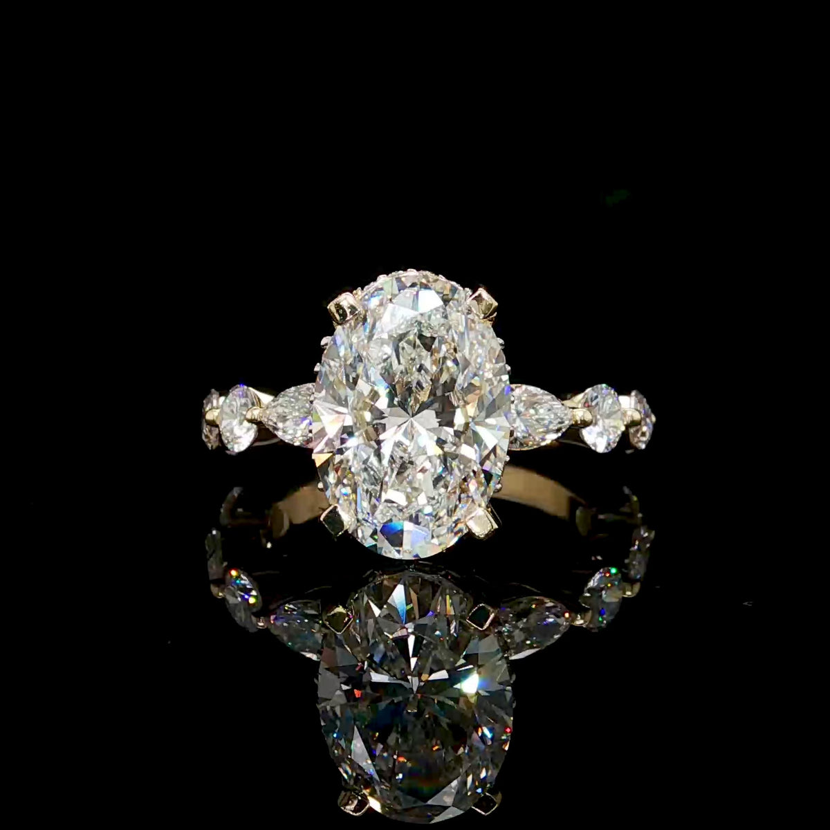 Diamond Oval Cut Engagement Ring