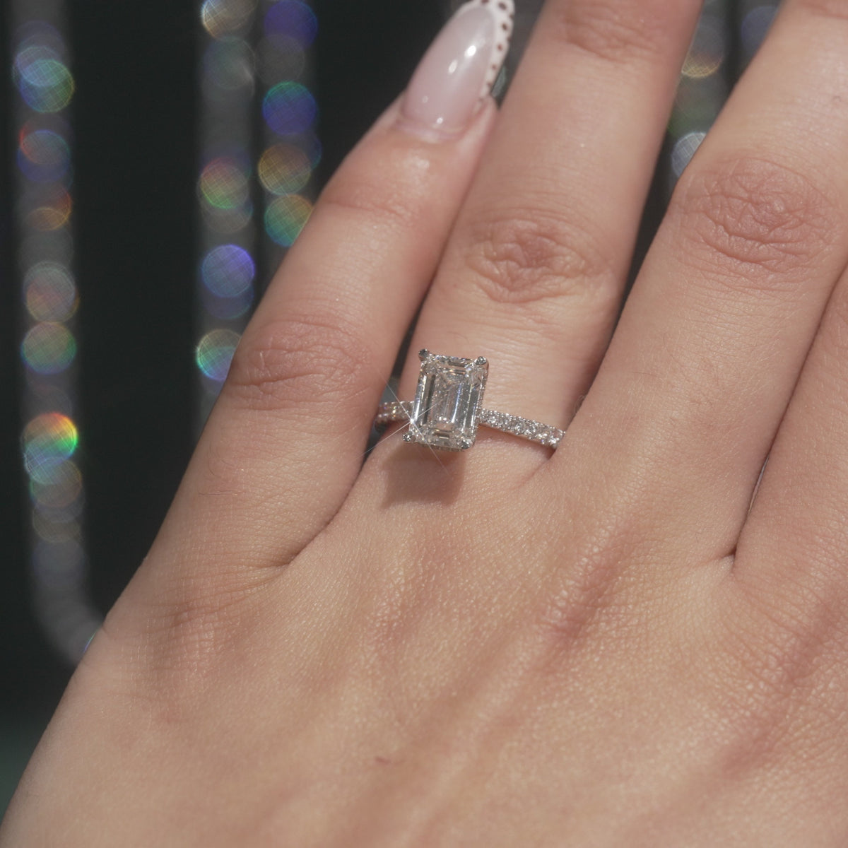 2CT Emerald Diamond Engagement Ring