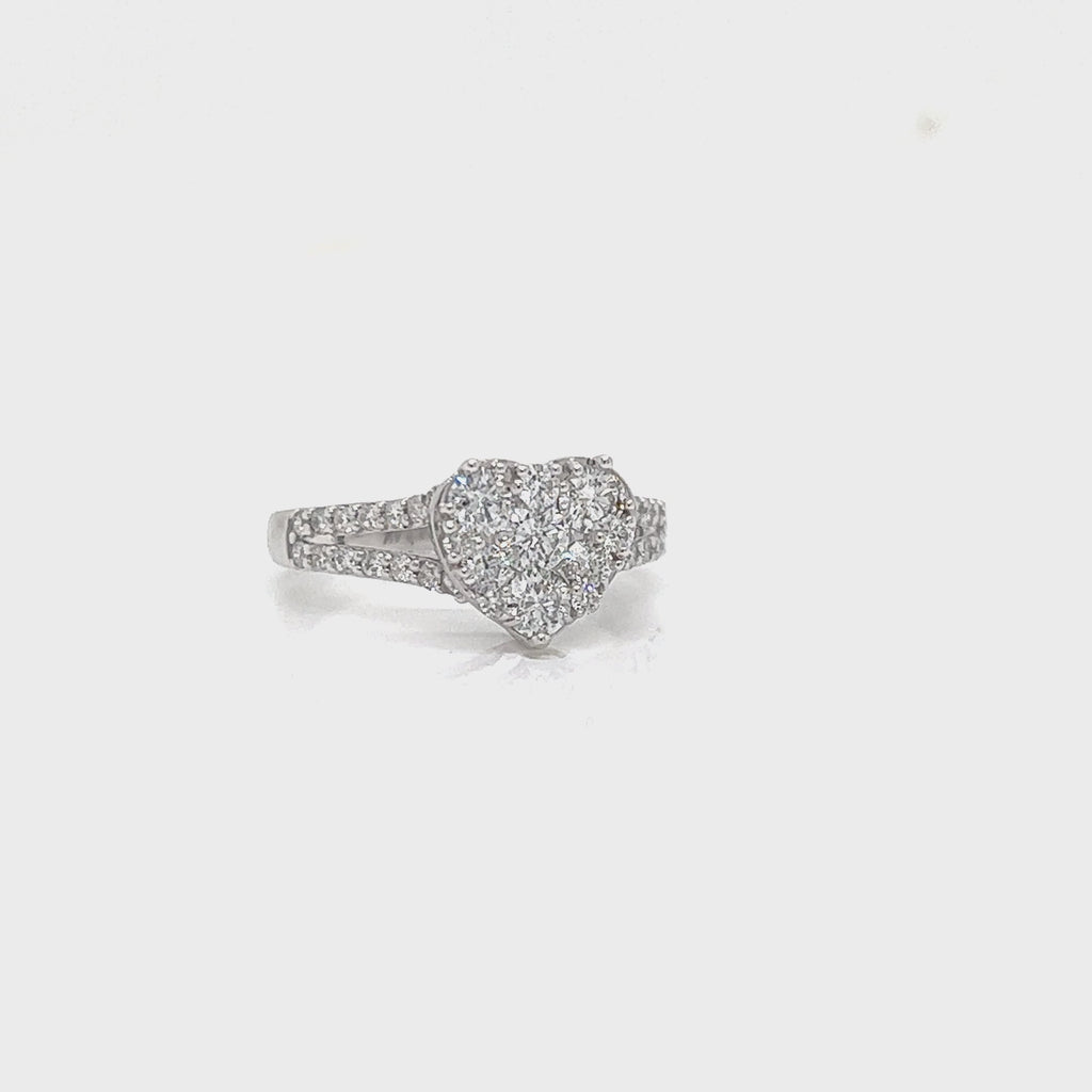1.5CT Heart-Set Diamond Ring