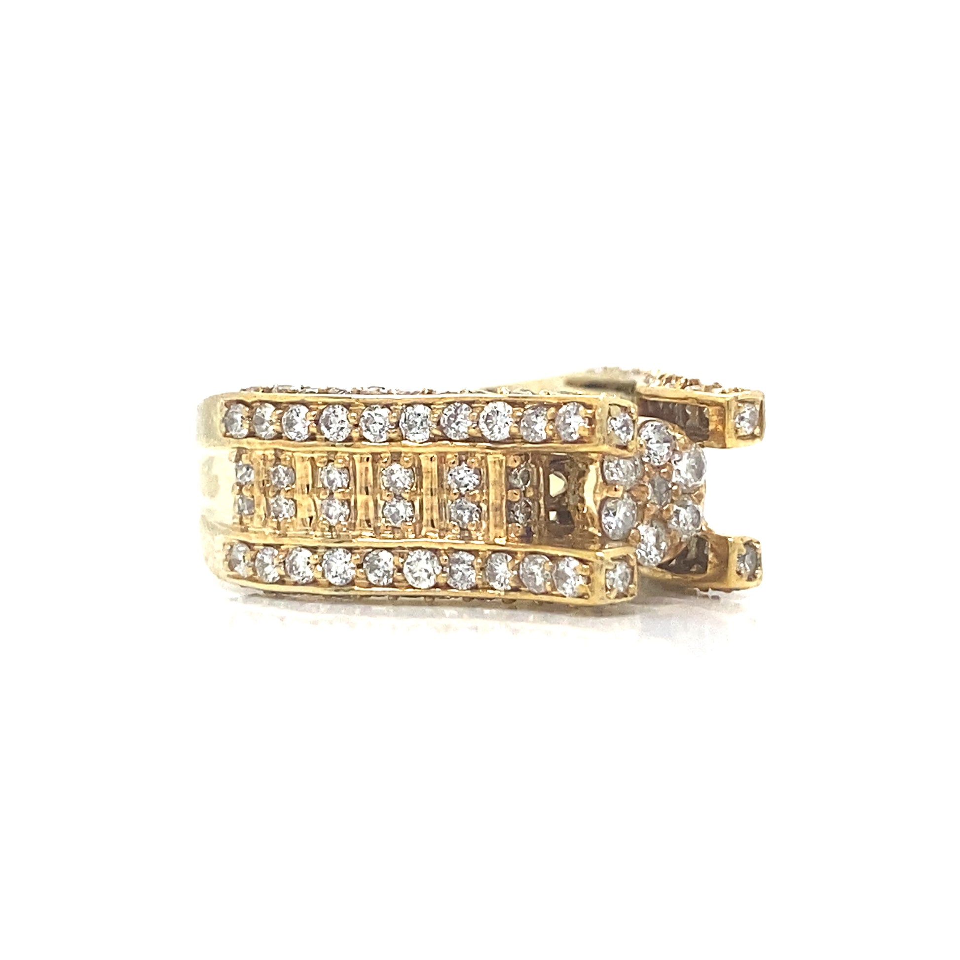 Circular Tower Diamond Ring
